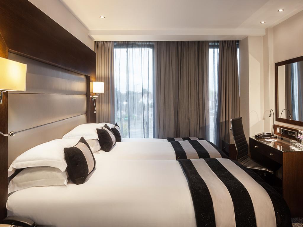 Park Grand Heathrow Hotel