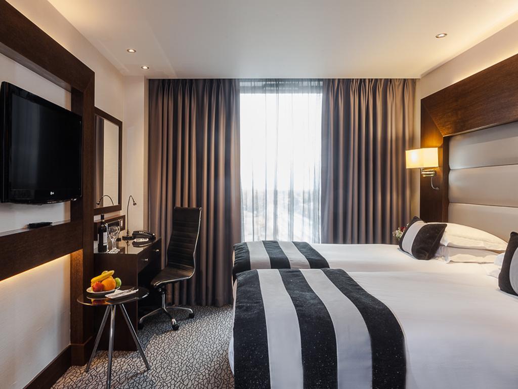 Park Grand Heathrow