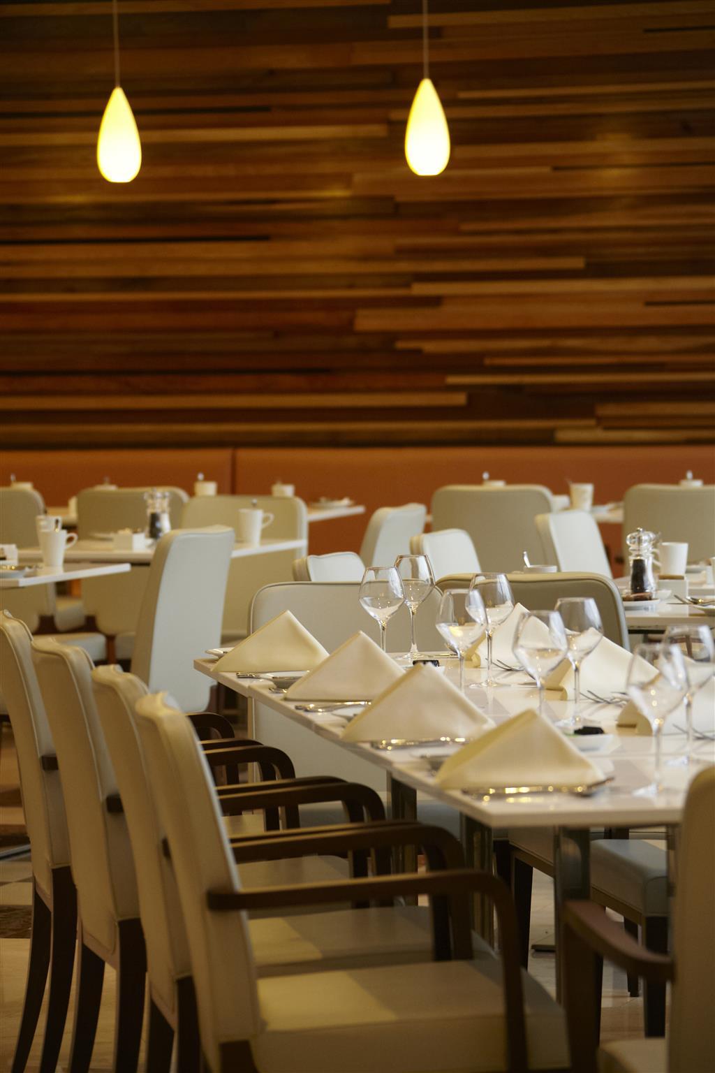 Hotel Park Grand Heathrow