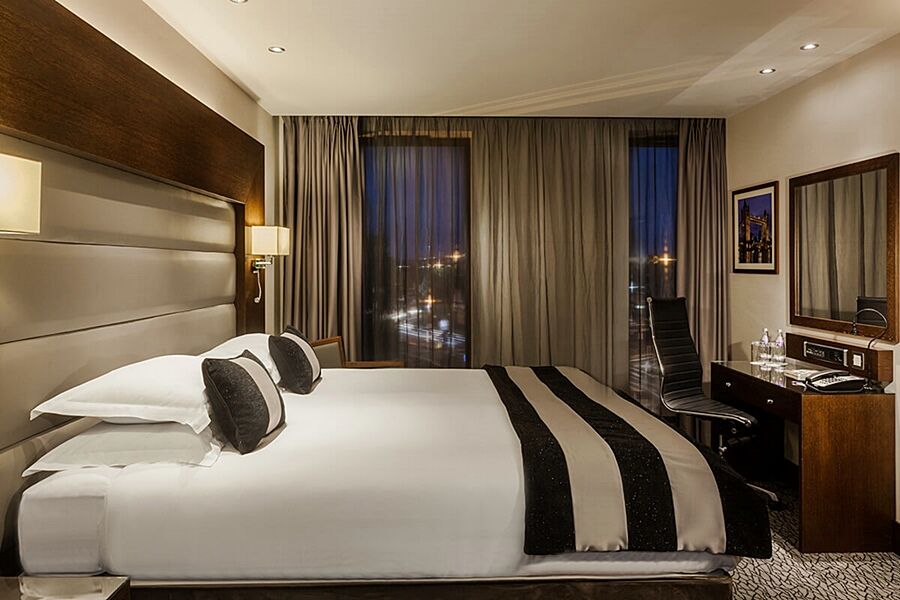 Hotel Park Grand Heathrow